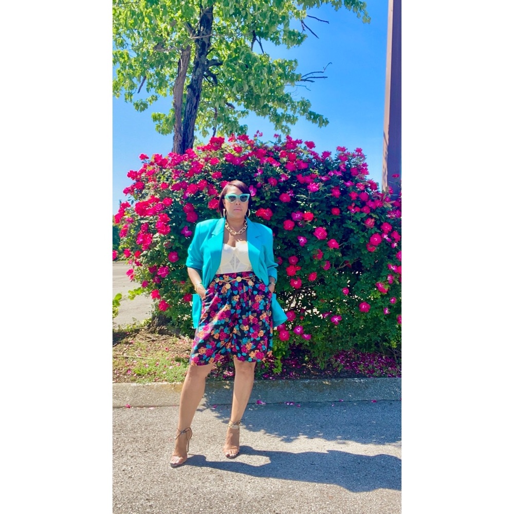 Vintage Floral Print High Waist Shorts